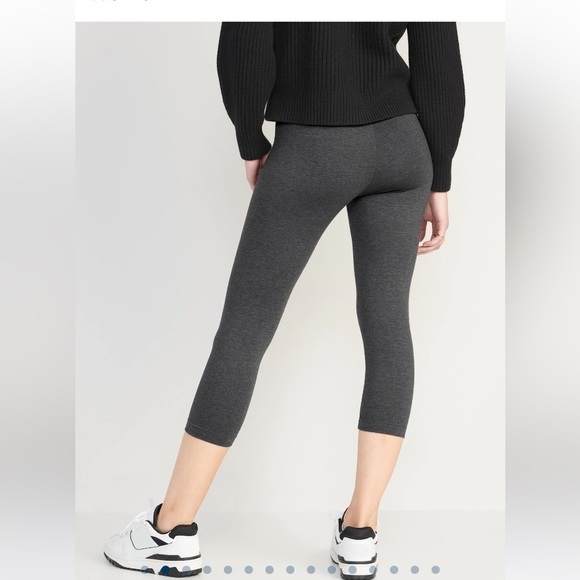 ARITZIA TNAction mid waist cropped leggings charcoal grey Sz L - Picture 3 of 11